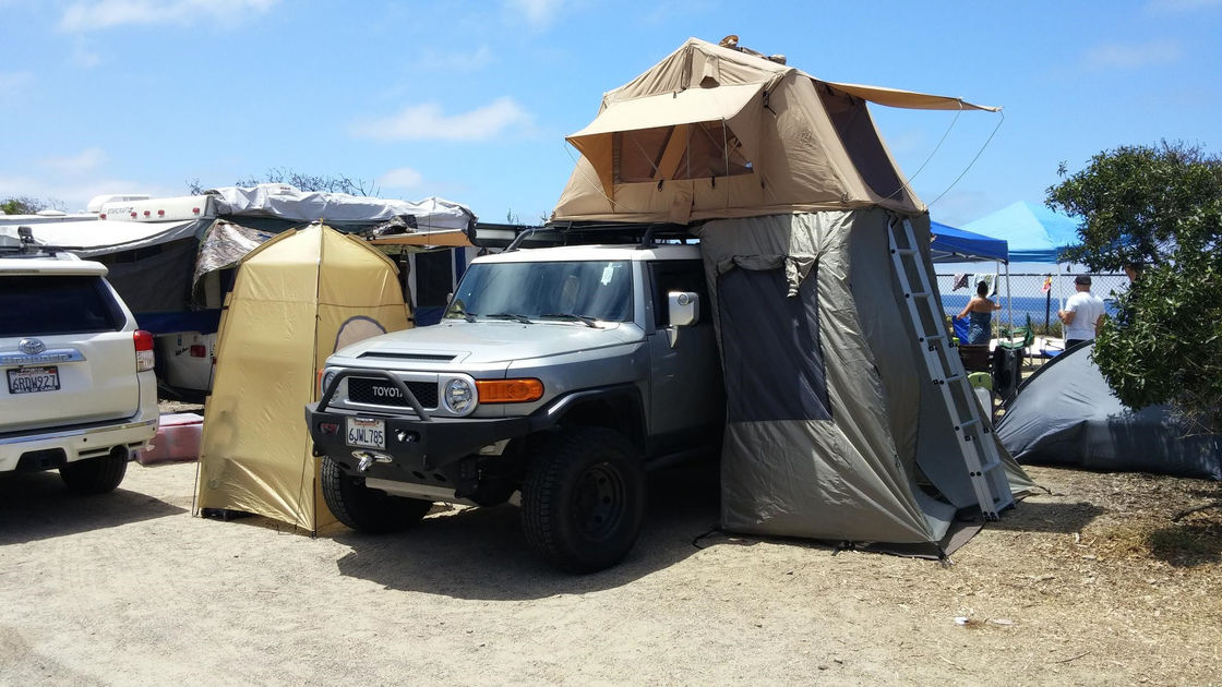 4 × 4 سقف السيارة أعلى خيمة التخييم سقف السيارة